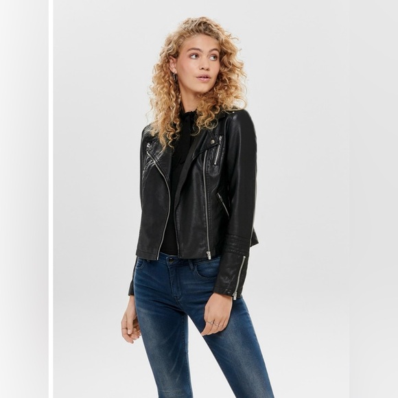 🧥 Vero Moda leather jacket_XS 🧥 - Picture 5 of 6